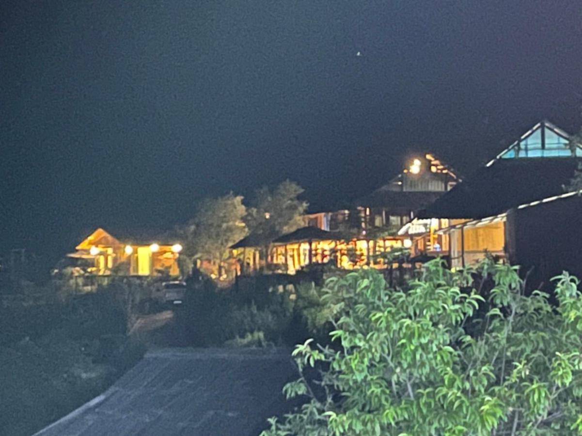 O Chau Homestay Лаокай Экстерьер фото